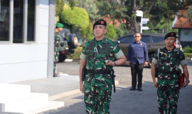Kembali dengan Selamat, Pangdam V/Brawijaya Apresiasi Dedikasi Prajurit Satgas Yonif 521/DY di Papua