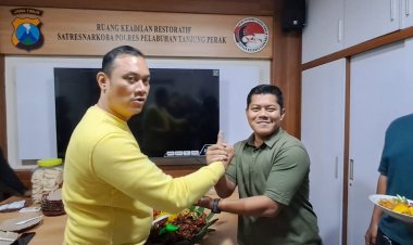 Lima Personel Satresnarkoba Polres Tanjung Perak Naik Pangkat, Kasat Narkoba AKP Adik Agus Putrawan, S.H,. M.H. : Pangkat Adalah Amanah Bukan Tujuan Akhir