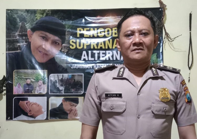 Aiptu Affan Hermansyah, Polisi Pengayom Sesungguhnya, Sisihkan Waktu untuk Pengobatan Alternatif Gratis bagi Warga