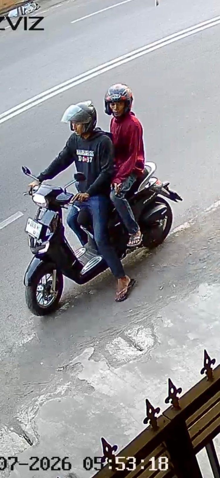 Hitungan Menit Jemput Anak, Honda Beat Street Raib Digondol Maling di Menganti Gresik, Aksi Pelaku Terekam CCTV
