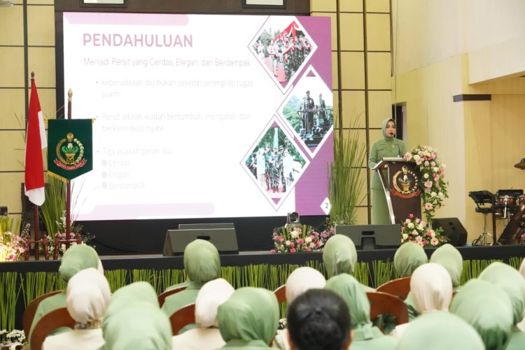 Pertemuan Gabungan Persit PD V/Brawijaya di Korem 081/DSJ