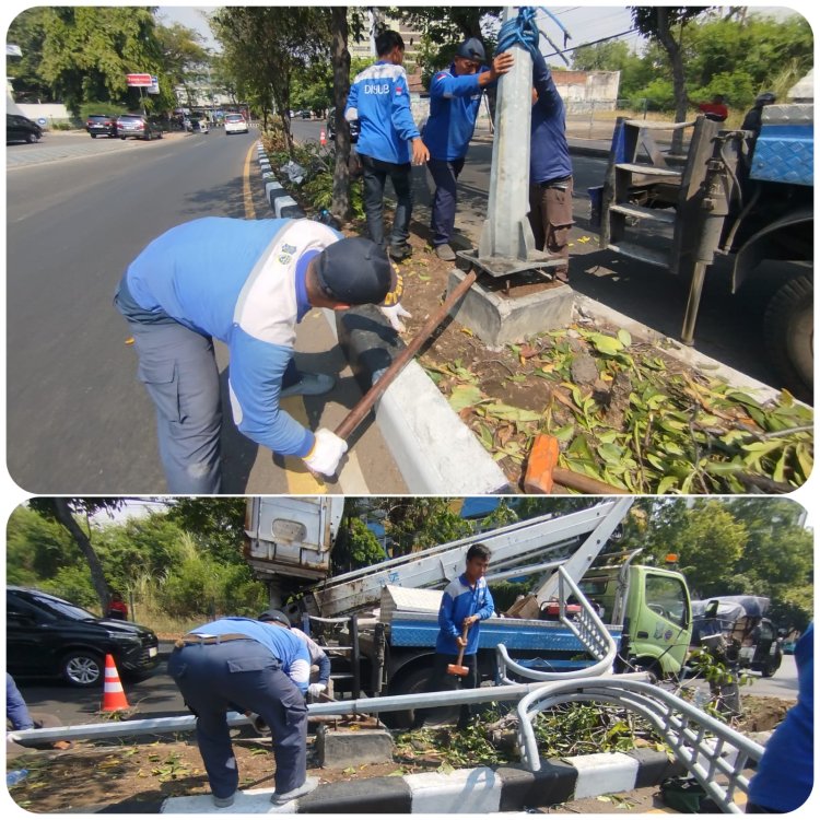 Tersenggol Truk, Tiang PJU Jalan Sumatra Bengkok Parah, Dishub Langsung Lakukan Penggantian