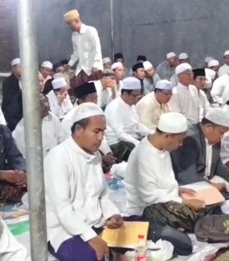 Majelis Kyai Al-Mubarok Lanbulan Hadir, Pengajian Jamiyah Al-Khoiriyah di Sidoarjo Berlangsung Khidmat