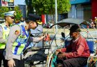 Rangkul Abang Becak, Polres Ponorogo Wujudkan Semangat 'Polisi Bersama Masyarakat' Tanpa Sekat