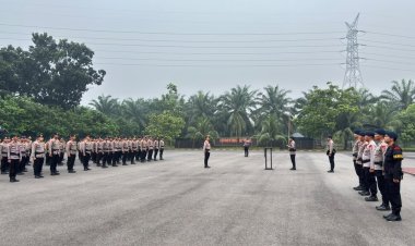 Polri Terus Perkuat Penanganan Karhutla, Tambahan Personel Brimob Dikirim dari Luar Daerah