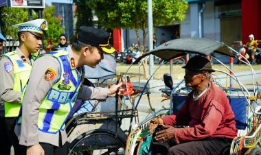 Rangkul Abang Becak, Polres Ponorogo Wujudkan Semangat 'Polisi Bersama Masyarakat' Tanpa Sekat