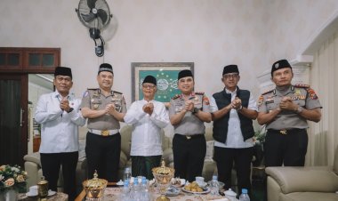Perkuat Sinergi Kamtibmas, Kapolda Jatim Silaturahmi dengan Sejumlah Ulama di Kediri