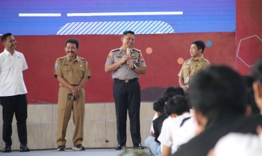 Bentuk Karakter Taat Hukum, Polresta Malang Kota Ajak Pelajar Jadi Generasi Emas Tanpa Kekerasan