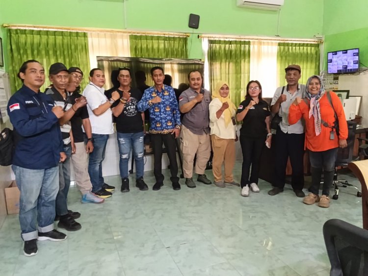 Tim JAWARAH Datangi SMPN 8 Driyorejo, Kepsek Tegaskan Pengelolaan Dana BOS dalam Pengawasan