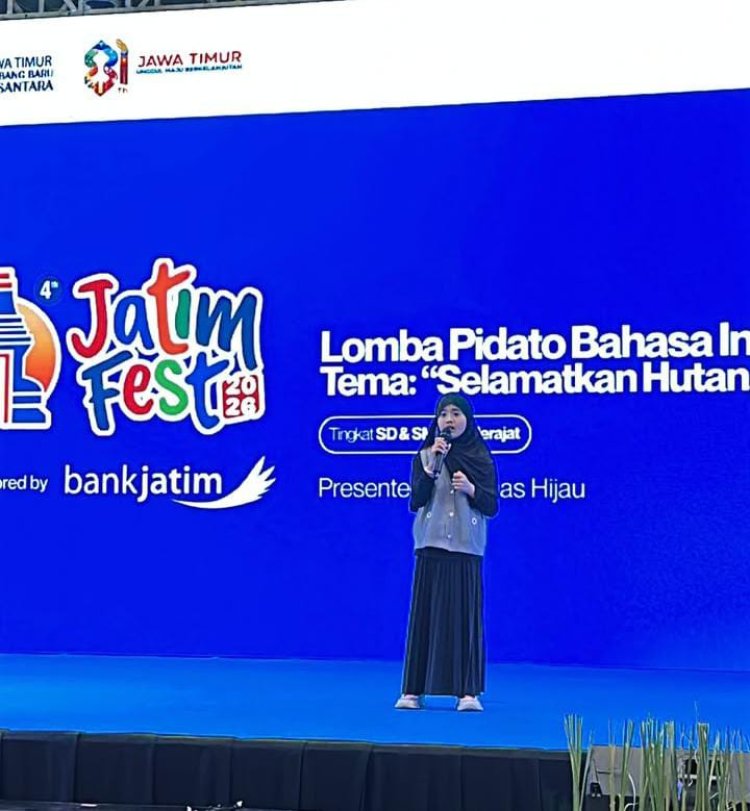Siswi SD Muhammadiyah 13 Surabaya Raih Juara 3 Pidato Bahasa Inggris di Jatim Fest 2026