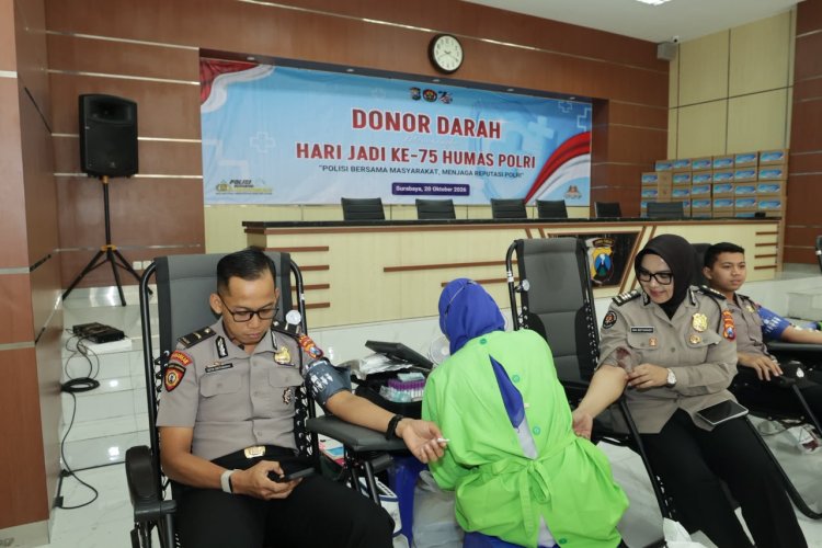 Polda Jatim dan Insan Pers Gelar Donor Darah, Wujud Sinergi Kemanusiaan di Hari Jadi ke-75 Humas Polri