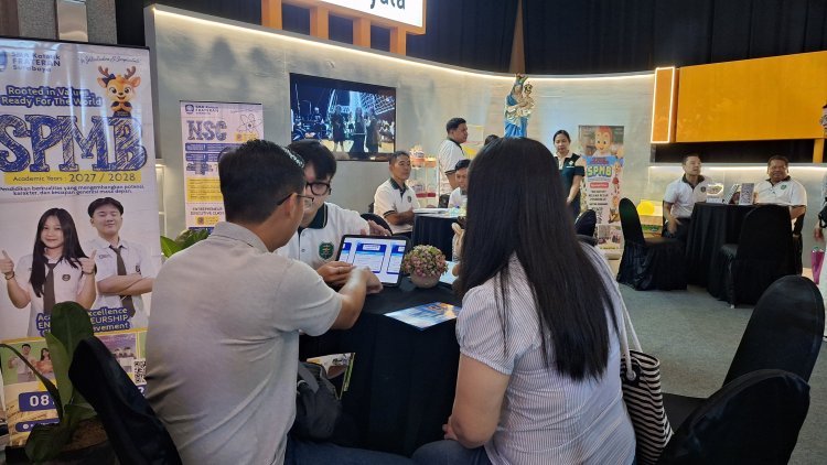 Pameran Pendidikan di Galaxy Mall Surabaya, SDK Santo Xaverius Surabaya, SMPK Angelus Custos 1 dan 2 Surabaya, dan SMAK Frateran Kenalkan Keunggulan Pendidikan kepada Masyarakat