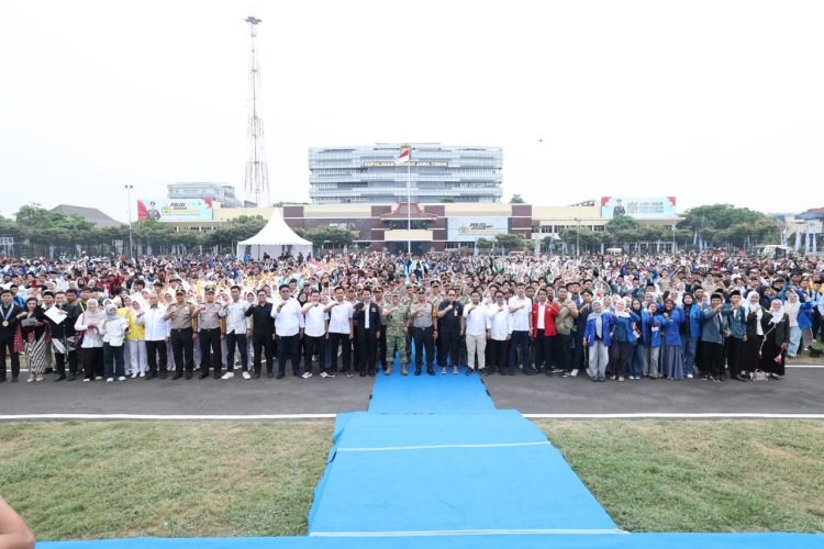 Momentum Sumpah Pemuda, 5.000 Mahasiswa dan Santri Gelar Konsolidasi Akbar di Mapolda Jatim